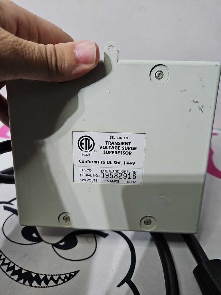 Tesco Tes 8c transient voltage surge suppressor
