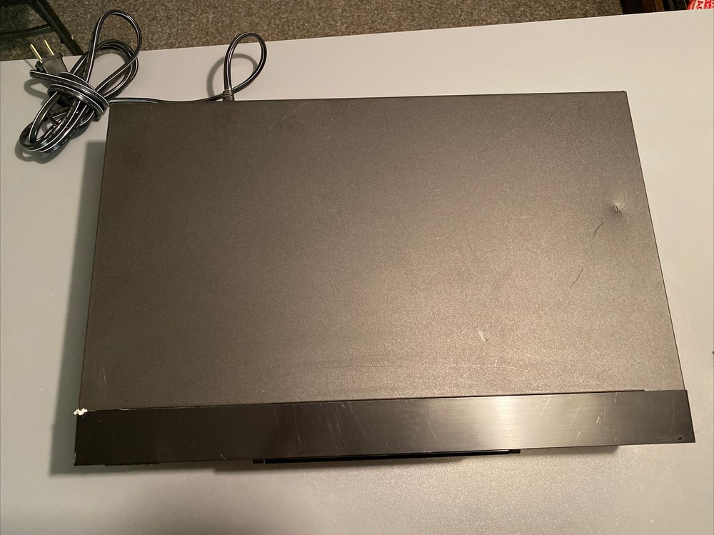 Pioneer DV-626D DVD Player with Component System Hookups