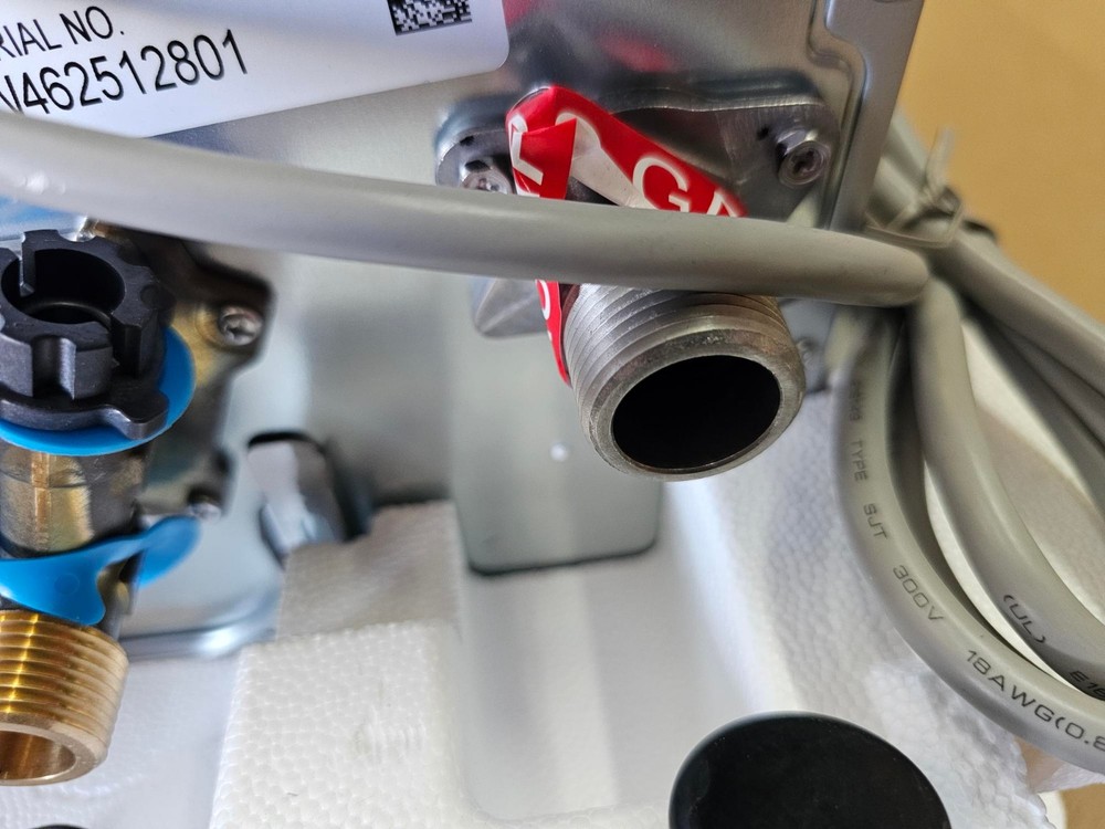 Rheem Natural Gas Indoor SMART Tankless Water Heater 9.5 GPM ECO200DVELN-3