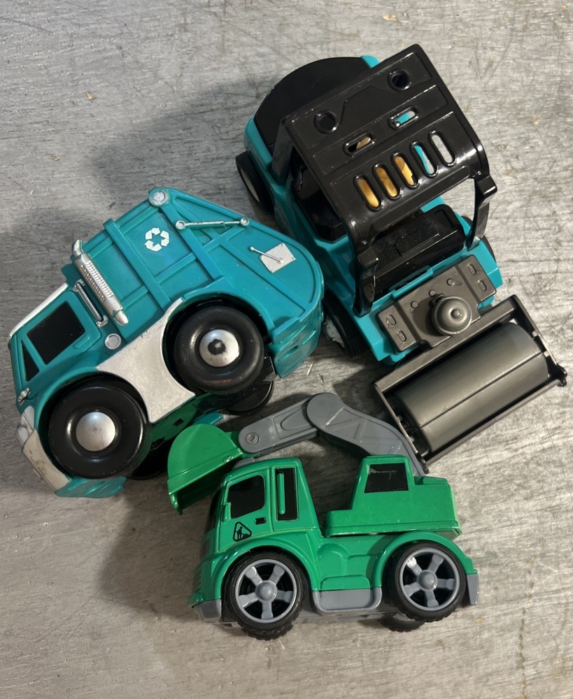 Builder Super Power Construction Roller Garbage Bucket Loader Truck Lot 3