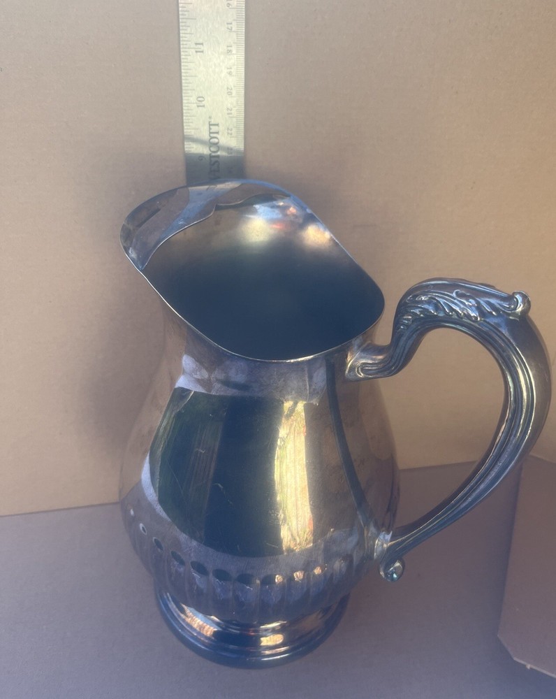 Towle Silverplate Pitcher With Ice Guard Vintage
