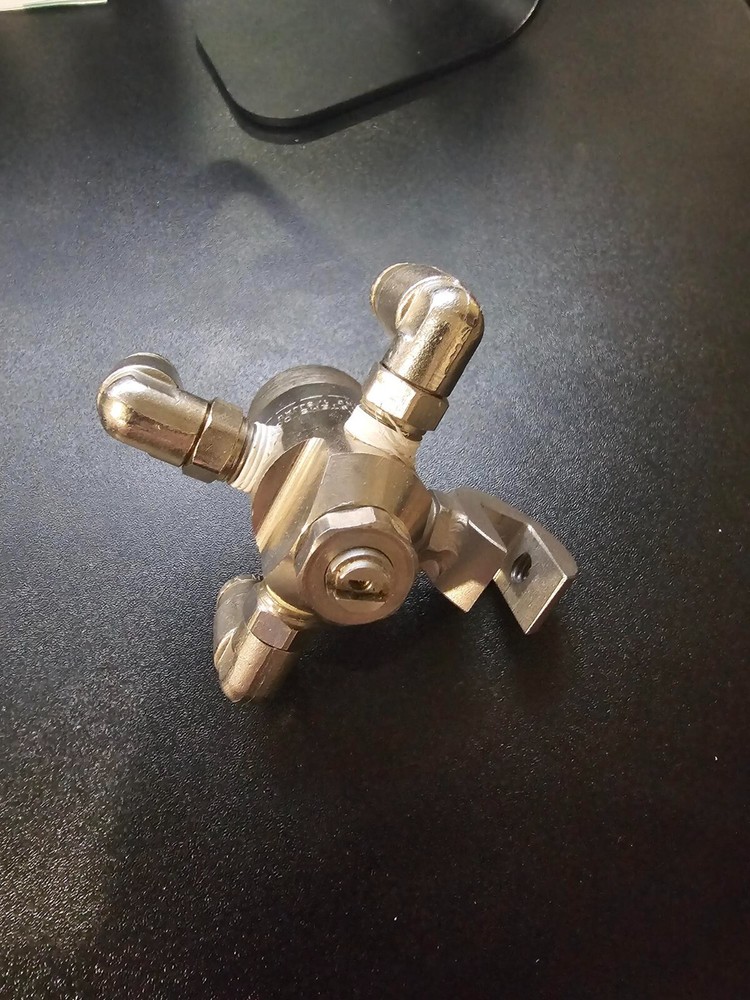 Spraying Systems Company 1/8JJAU Atomizing Nozzle -- Used Condition