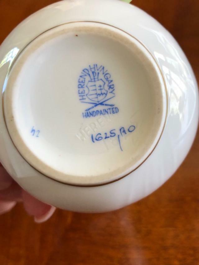 Herend 1625 Hand-painted Small coffeepot/MINT