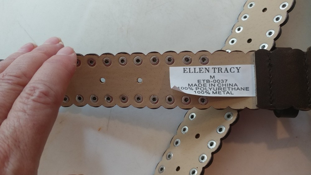 WOMENS ELLEN TRACY BROWN BELT SIZE MEDIUM