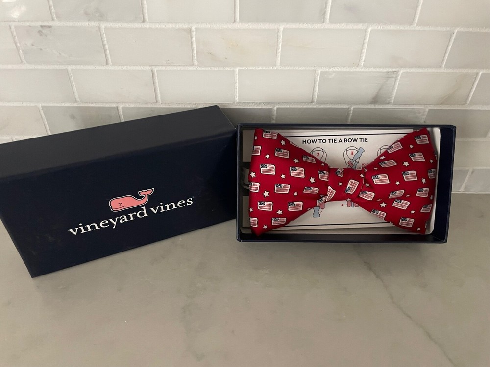 NWT Vineyard Vines Flags & Stars Red Adjustable Bow Tie One Size