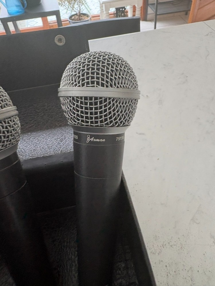 Set Of 4 Microphones