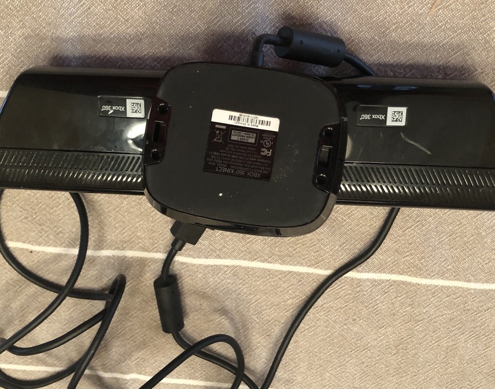 Genuine Microsoft XBOX 360 Kinect Sensor Bar Kinect. Model 1414