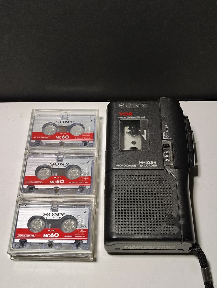 Sony M-529V MicroCassette Corder Recorder VOR Handheld Cassettes Powers On Read