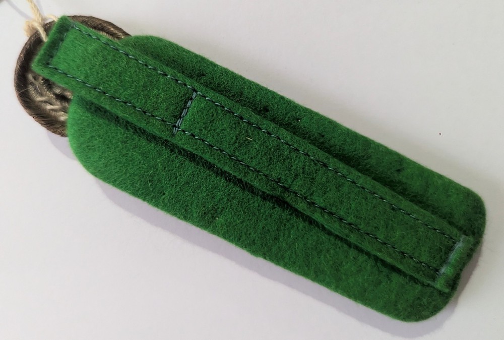 WW2 period ? unknown German shoulder strap