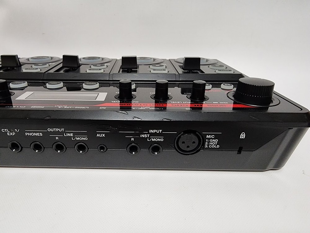 BOSS RC-505 Loop Station table top Multi-Effects Pedal