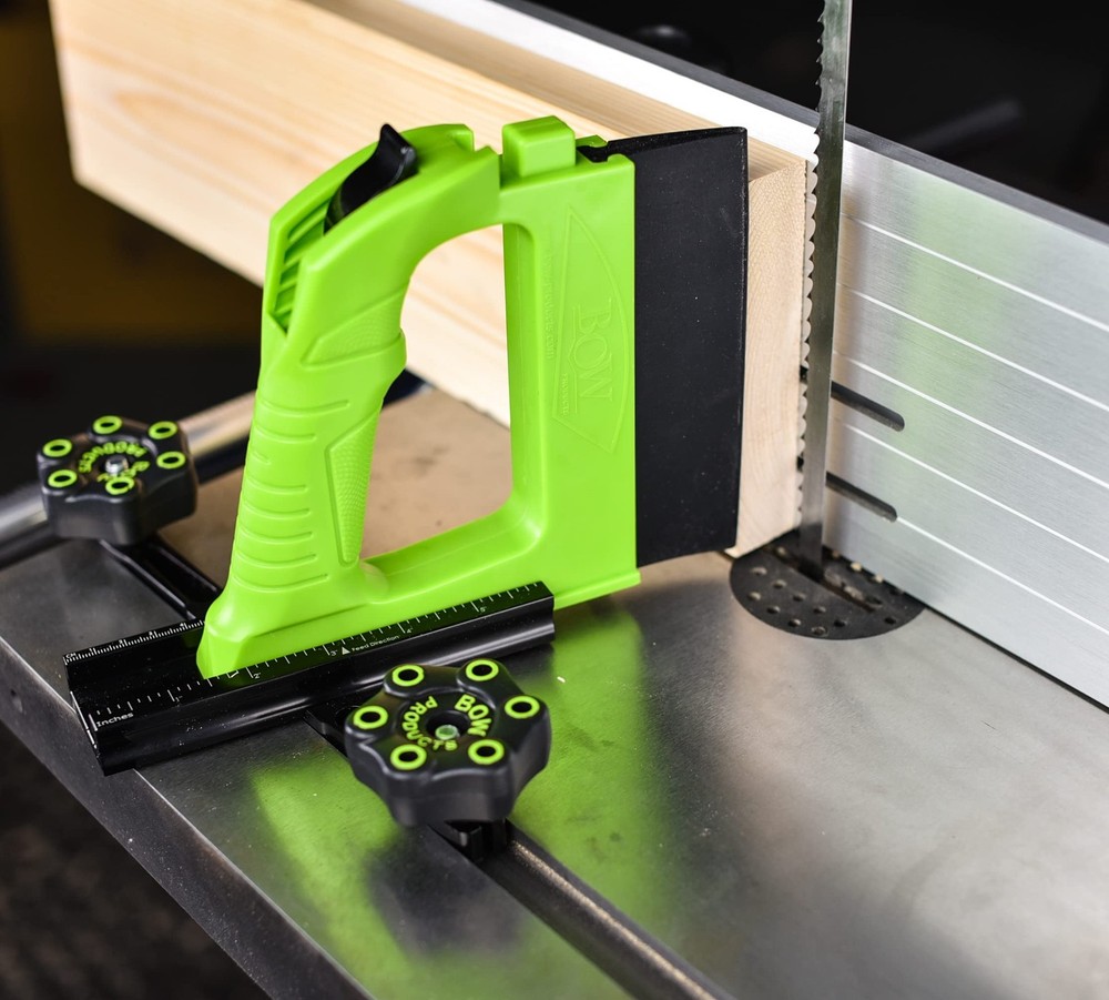 GuidePRO Green Saw Precision Cutting Tool with Adjustable Silicone Feather