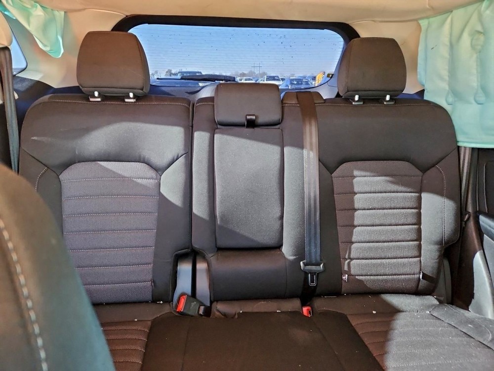EDGE 2015 Glove Box 4924732