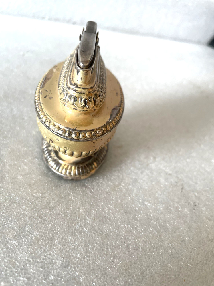 Ronson Queen Anne table lighter Yellow applied surface Untested