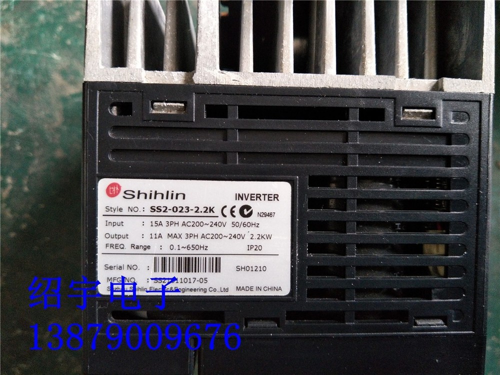 1PC USED SS2-023-2.2K frequency converter