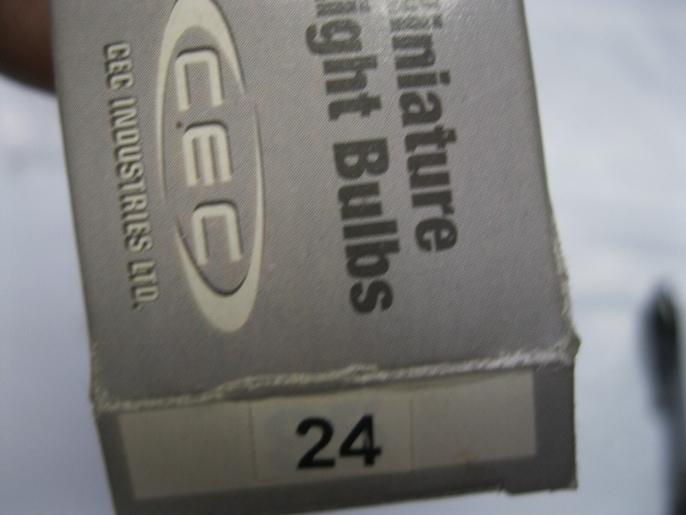 10 Miniature Lamps CEC #24 (10 pack)