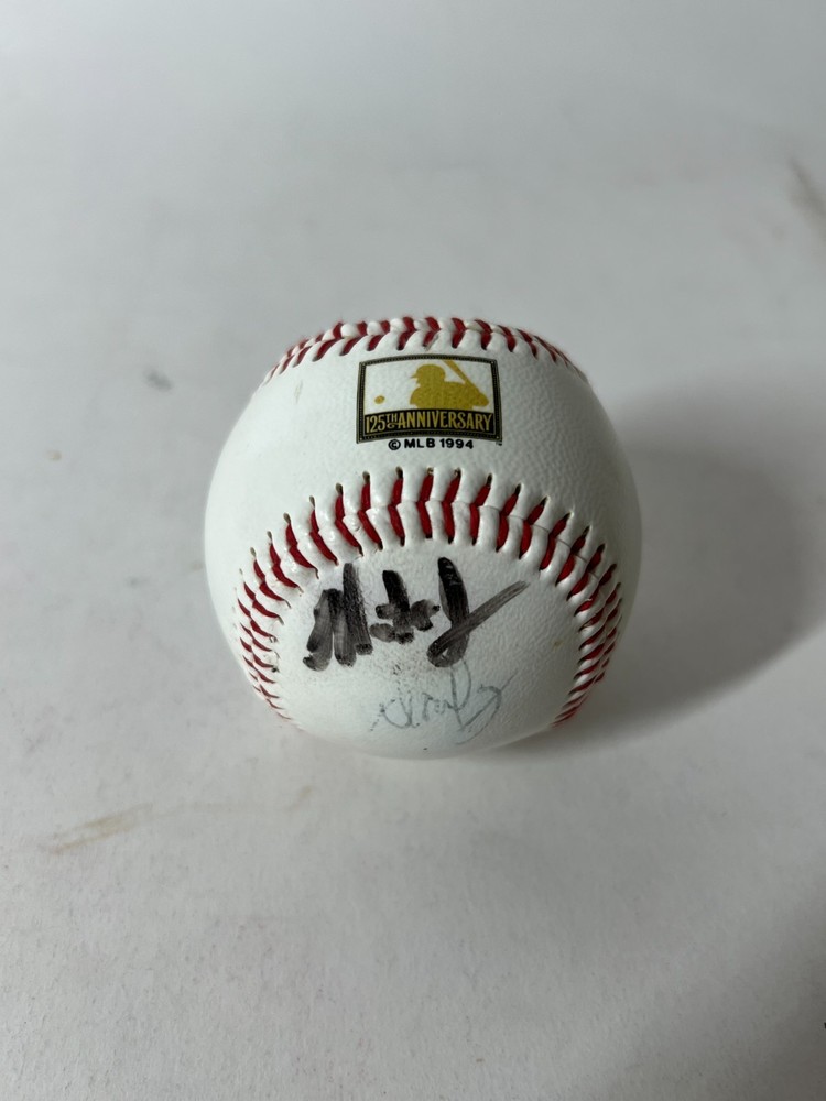 Autographed Baseball Ball (Signature #40)