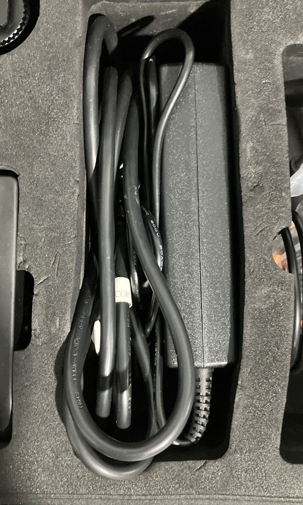 E-IMAGE Magic Motor w/ Hardcase for cameras - Untested