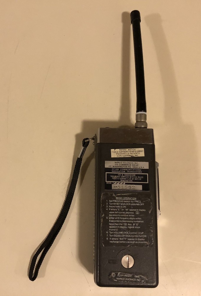 Narco HT 830 Tranceiver Navigation Nav Com 920 Channels With Antenna Untested