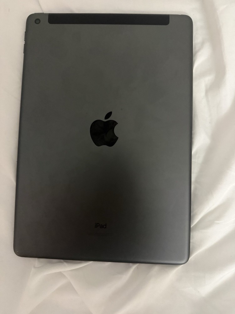 APPLE IPAD 9th Generation 10.2 Inch 64 Gb Unlocked