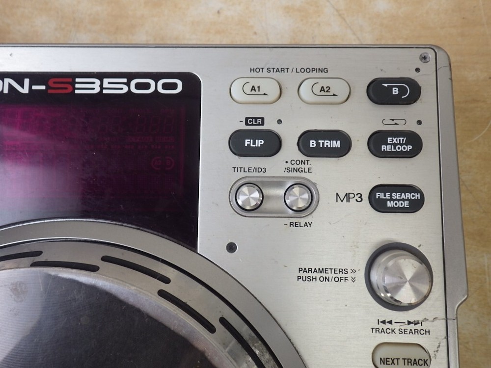 Denon DN-S3500 DJ CD Turntable y3336