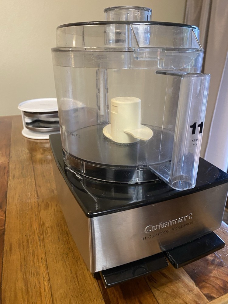 Cuisinart 11 Cup Food Processor Silver Black with Blades, Discs, Storage Case
