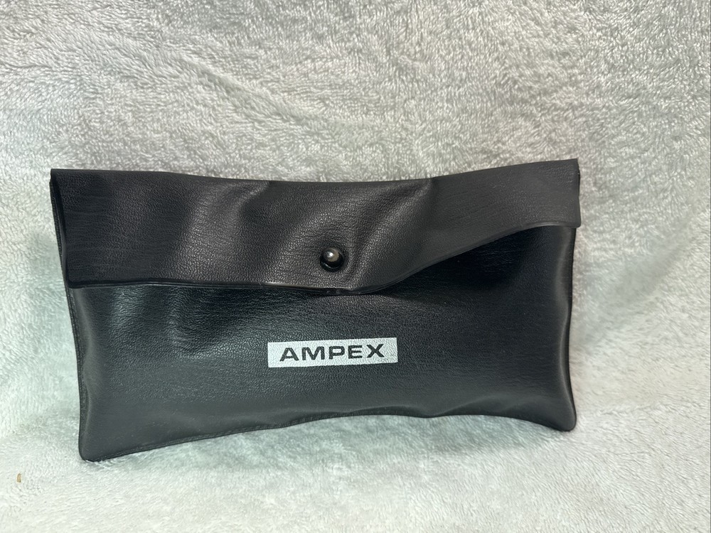 VTG 1960's Ampex Model 2001 Dynamic Microphone Mic w/ Soft Case