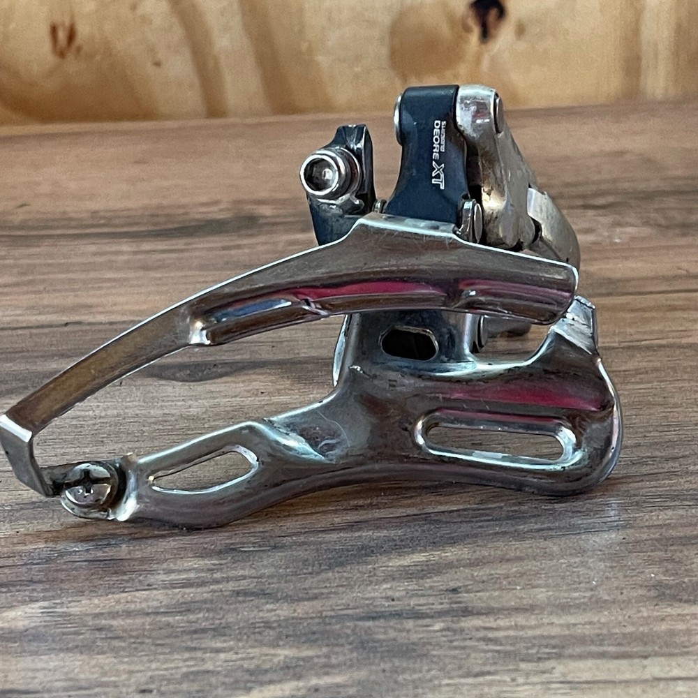 Shimano Deore XT FD-M738 Front Derailleur 28.6 Top Pull