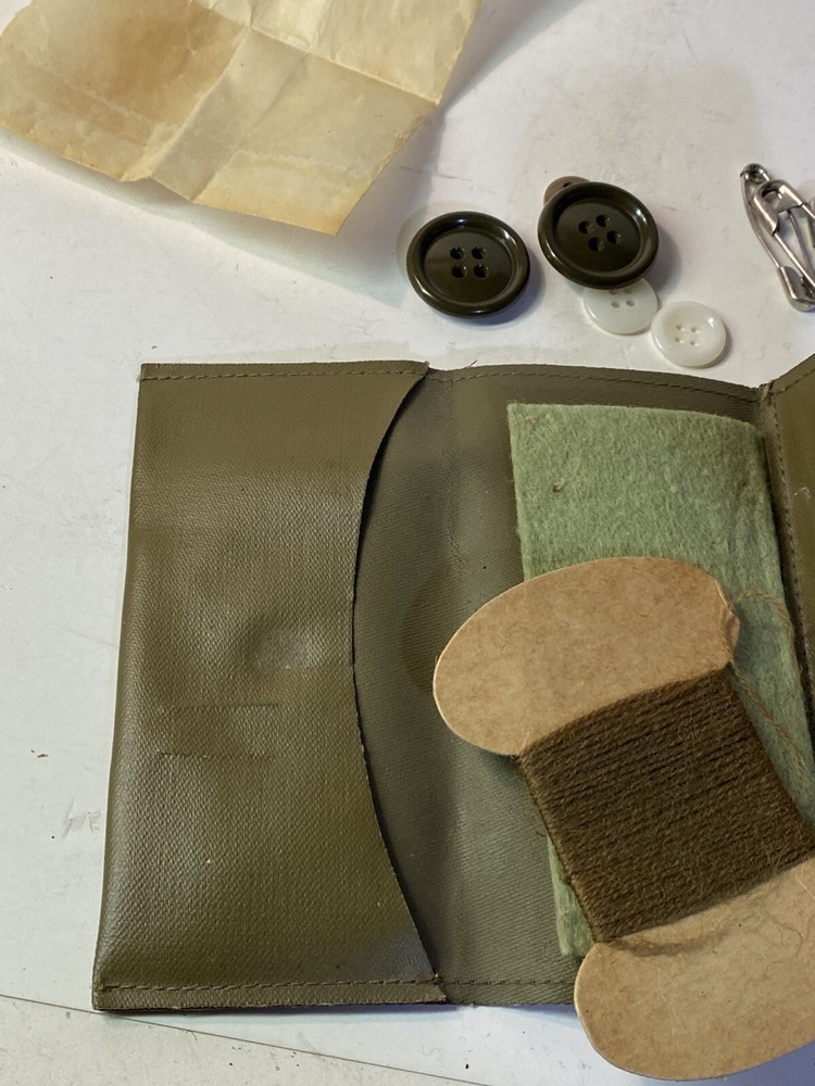 Vintage WWII Pull E-Z Army Sewing Kit with Pins,Thread & Buttons Water Resistant