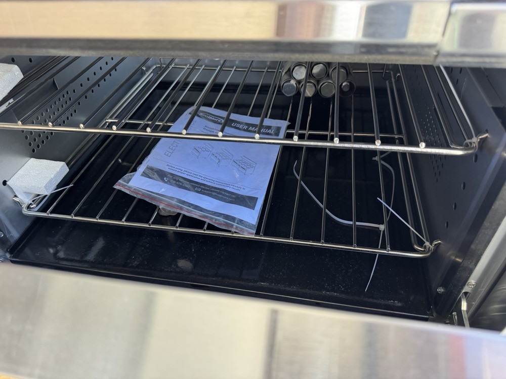 Koolmore Km-cr60-e Commercial Electric Range And 2 Ovens