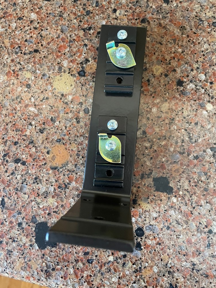 Select Hardware Adjustable DOUBLE Mounting Bracket