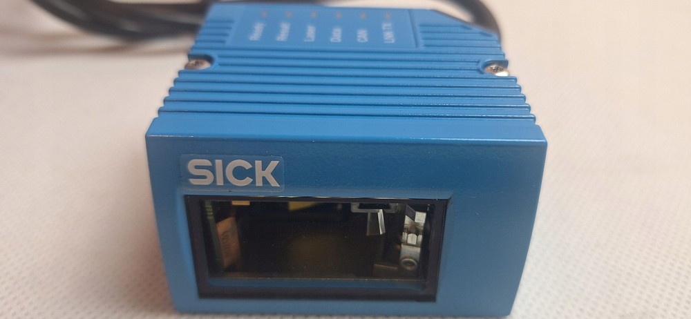 SICK CLV620-0000 Fixed Mount Barcode Scanner 1040288