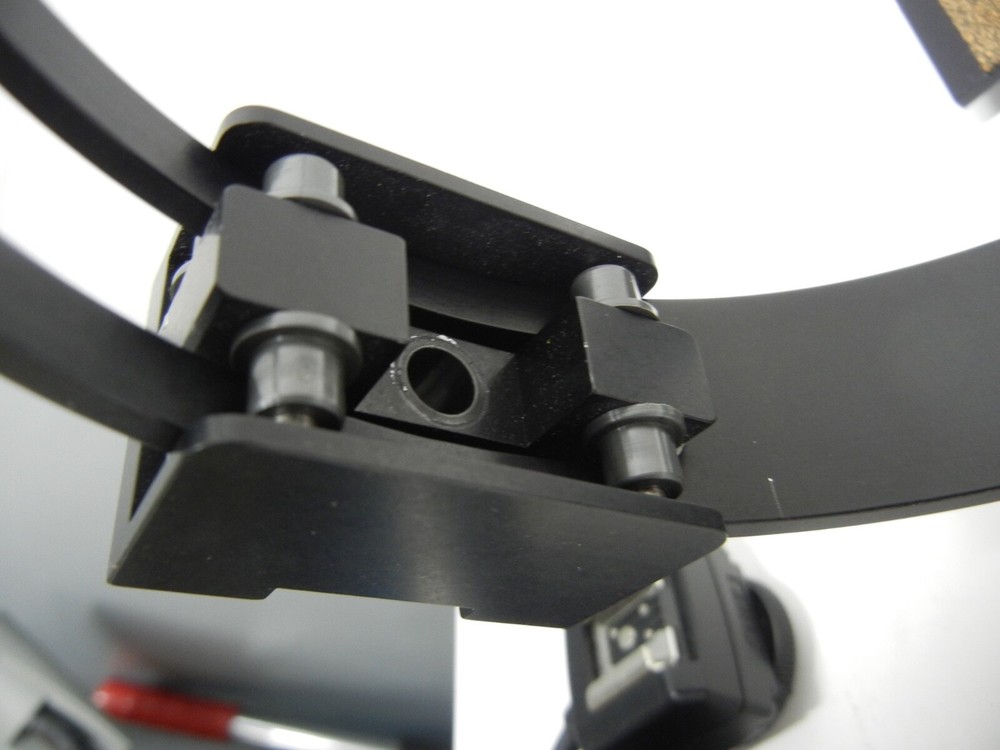 AA EngineeringRotating Flash Bracket with Promaster Flash cord for Nikon