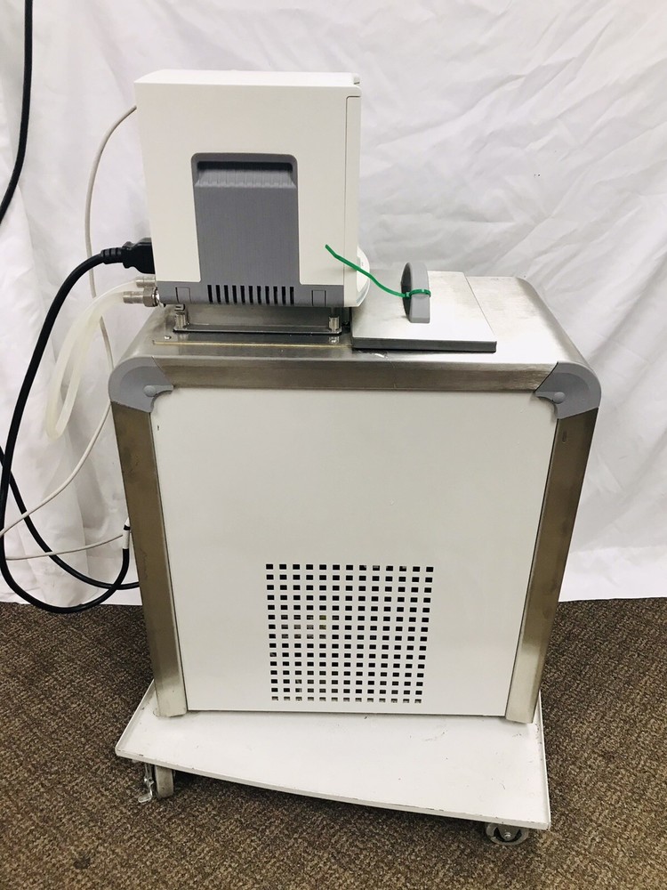 Thermo HAAKE A 28 Recirculating Chiller w/ HAAKE PC 200 Immersion Circulators
