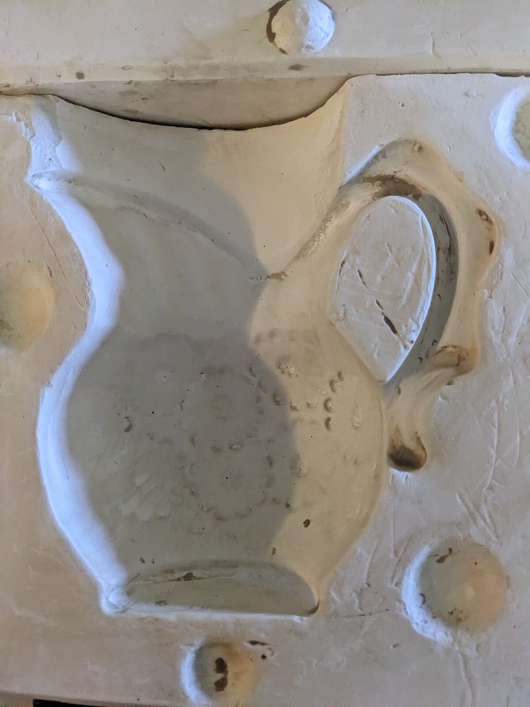 Daisy Pitcher Vintage Slip Casting Ceramic Mold