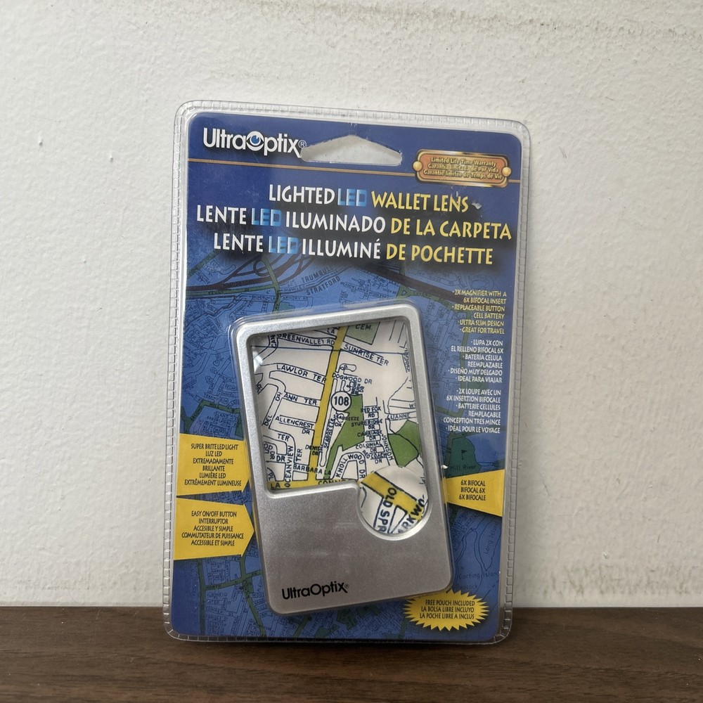 Ultra Optix Lighted LED Wallet Lens with Pouch