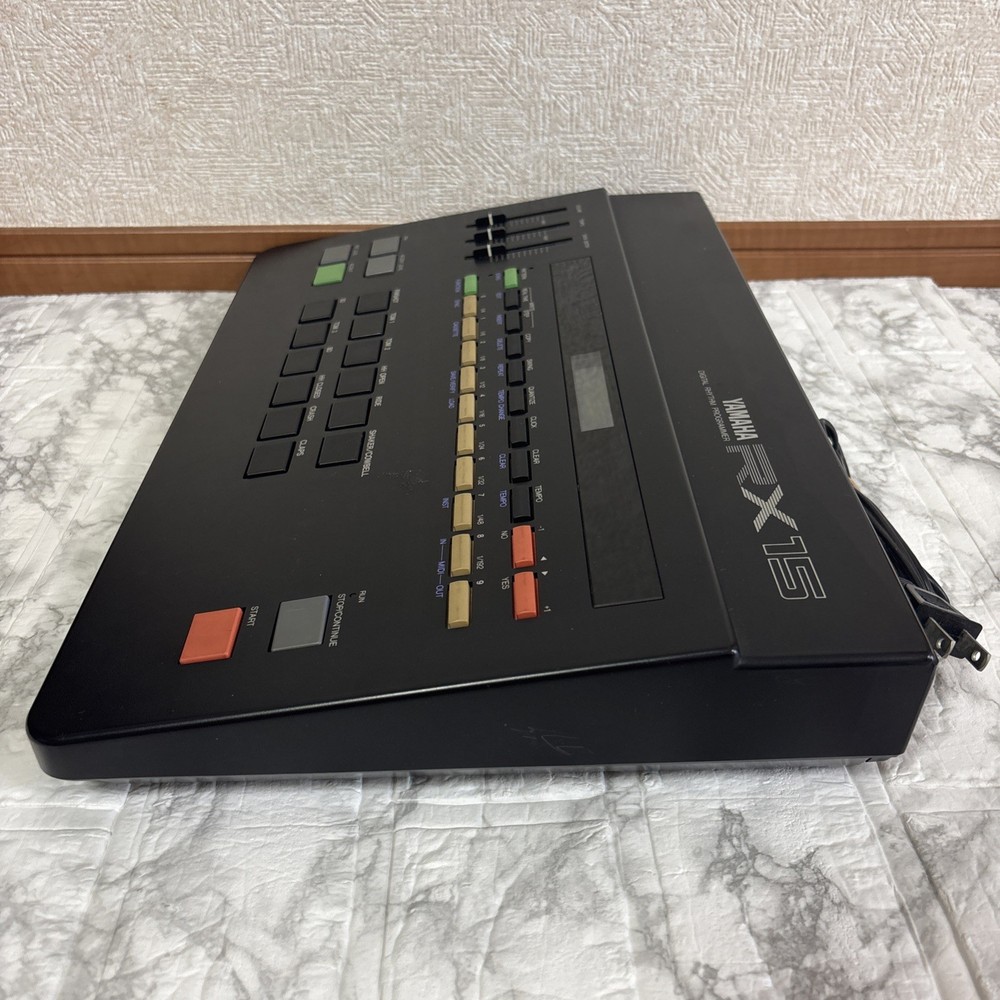 YAMAHA RX-15 Digital Rhythm Programmer Drum Machine