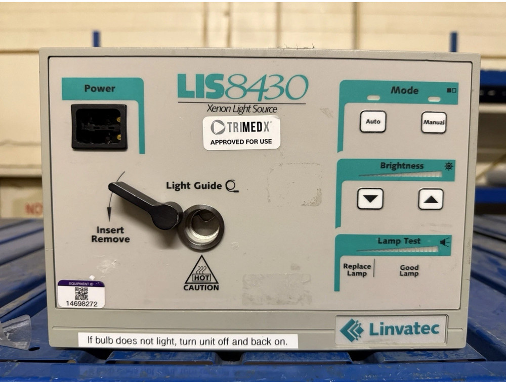 Linvatec Concept LIS8430 Xenon Light Source.