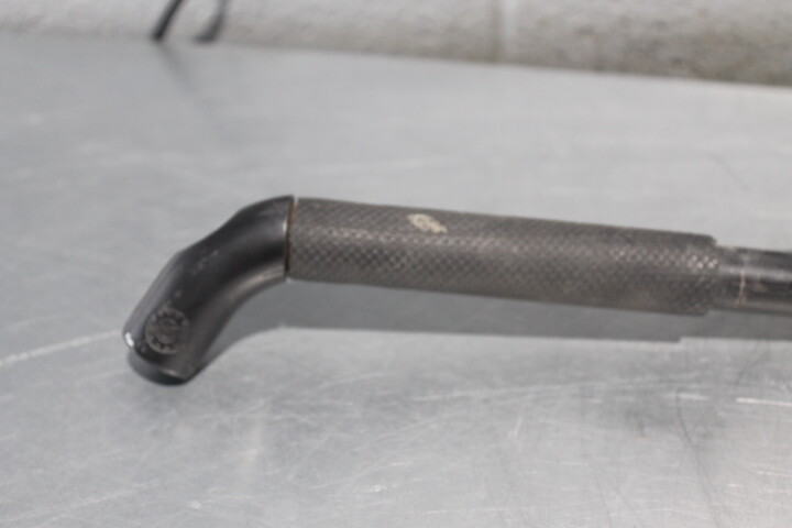 2004 SKIDOO SUMMIT 800 HIGHMARK HANDLEBARS HANDLE BARS #3520