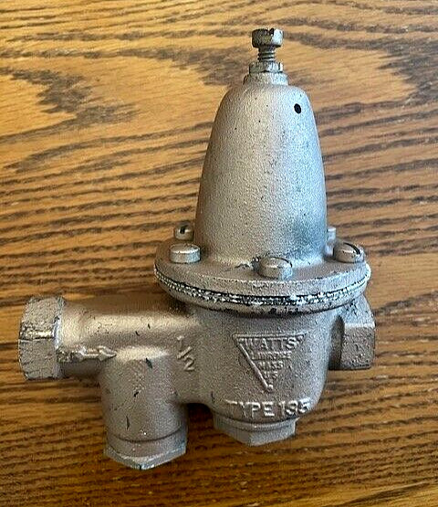 WATTS Type 135 Water Pressure Regulator, , 1/2" NPT openings