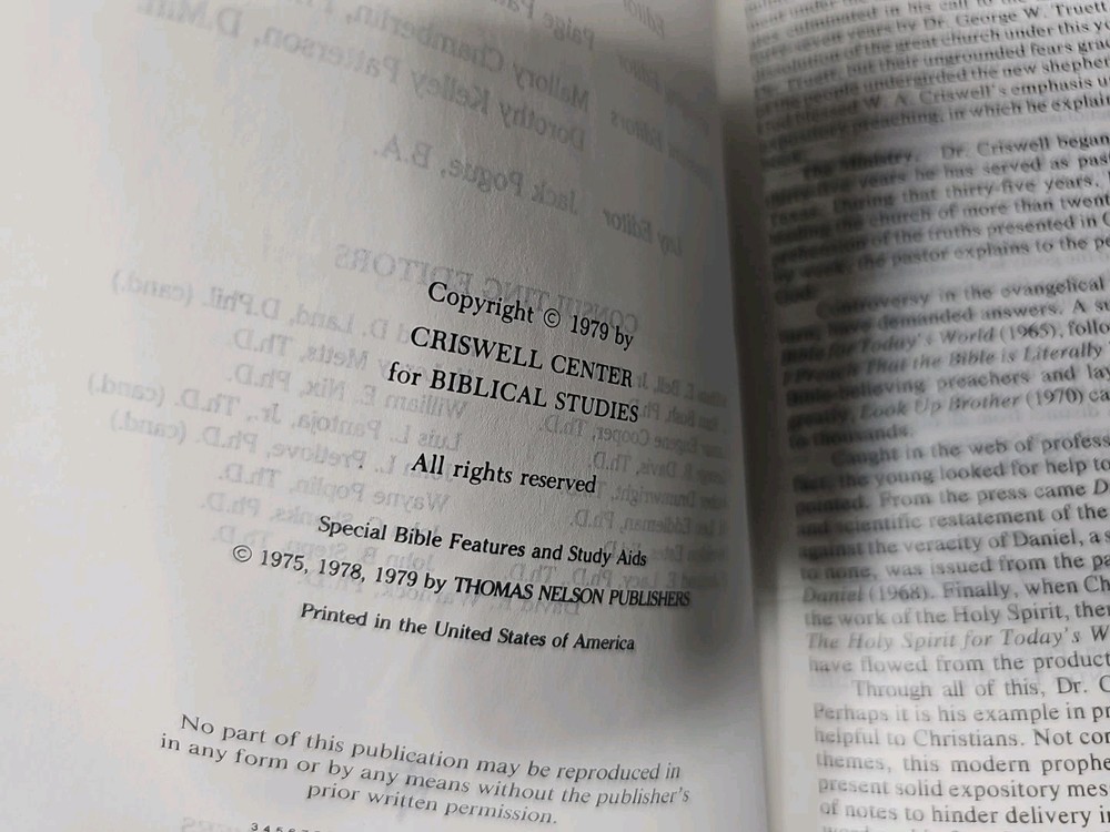 Criswell Study Bible Rebound with Liner Cowhide Nice! Stitched Parameter Nice!