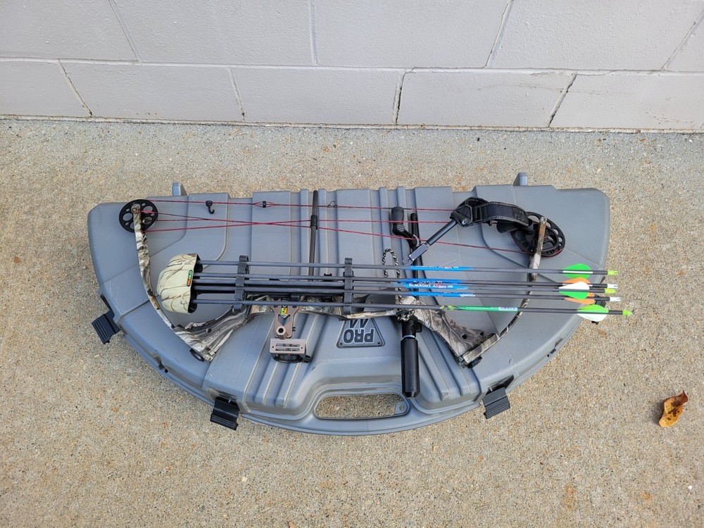 Left Hand Compound Bow - Parker Wildfire XP