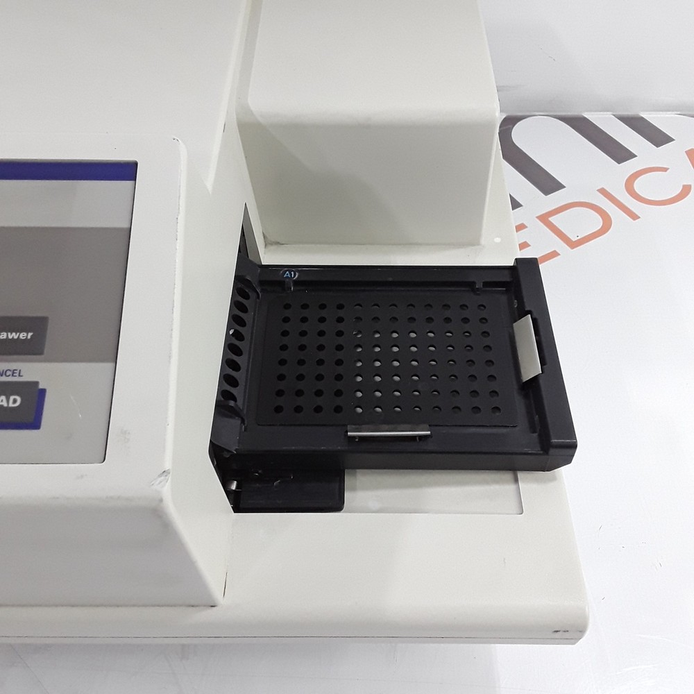 Molecular Devices SpectraMax 190 Microplate Spectrophotometer
