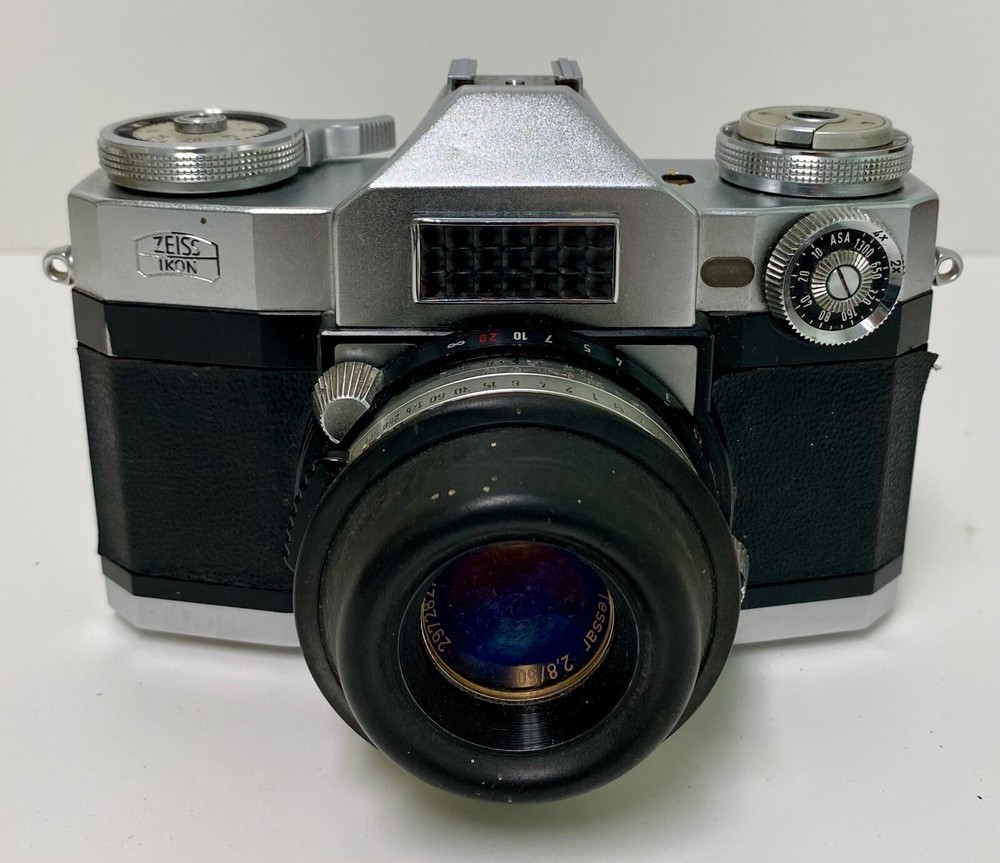 ZEISS IKON Camera