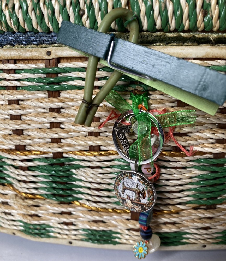 Sewing Basket Notions Keepsake Kit 200