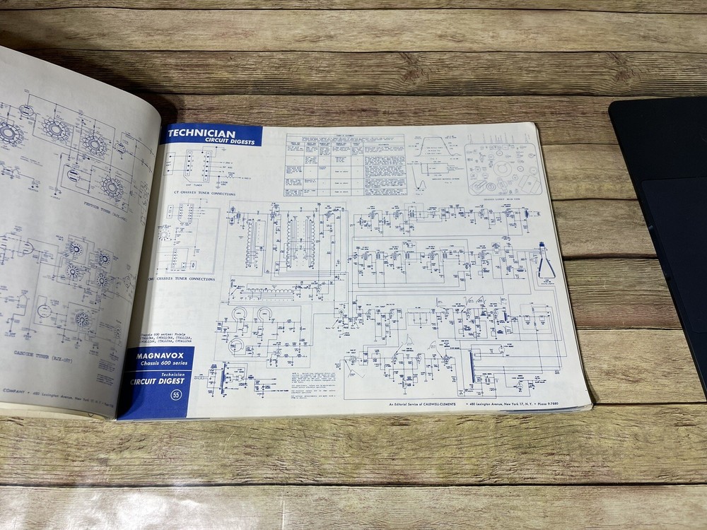 1957 Electronic Technician 101 Manual TV-Radio
