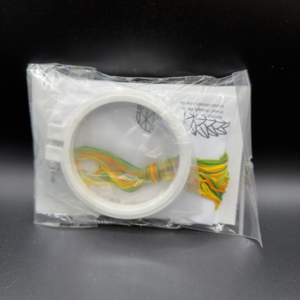 Loops & Threads Pineapple Punch Needle Kit #F