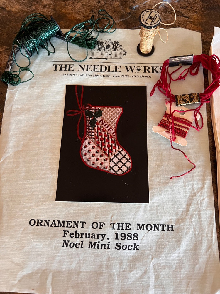 NOEL MINI SOCK NEEDLEPOINT 90% Complete Instructions Side Notes Floss, Metallic