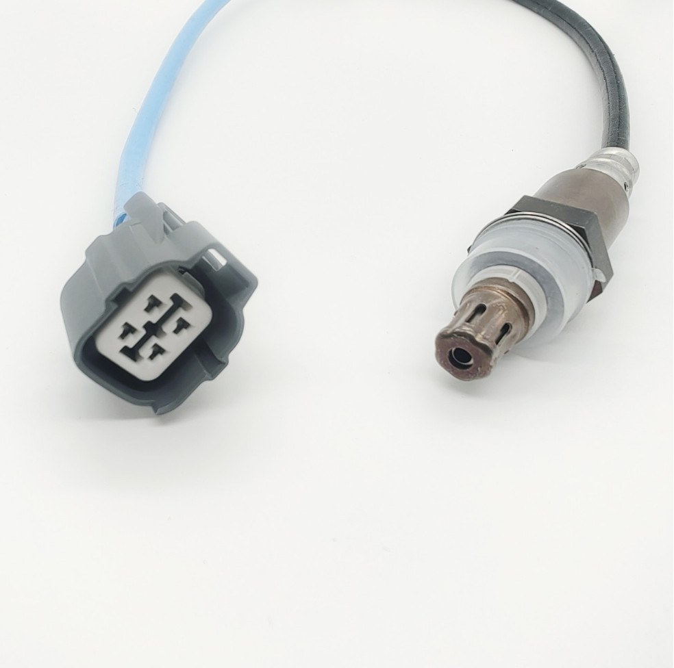 1PC Automobile oxygen sensor 36531-RAA-A01