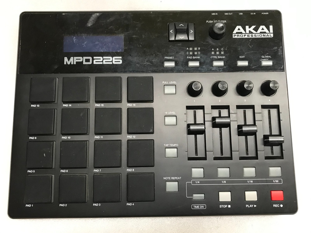 Akai Professional MPD226 MIDI Pad Controller