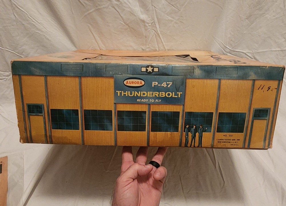 RARE!! AURORA THUNDERBOLT P-47 COMET,THIMBLE-DROME,COX,WEN-MAC,TESTORS